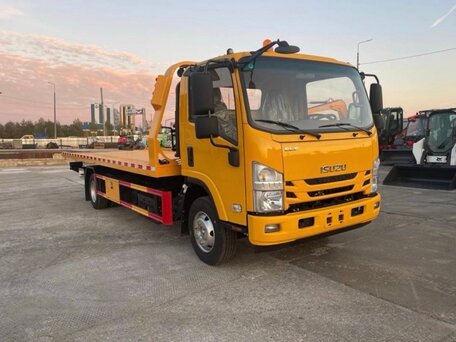 2026 Isuzu ELF KV100, жёлтый, 6150000 рублей, вид 1