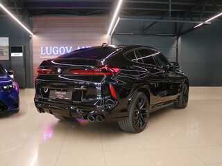 2020 BMW X6 M Competition III (F96), чёрный, 9988000 рублей, вид 4