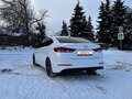 2017 Hyundai Elantra VI (AD), белый, 1400000 рублей - вид 4