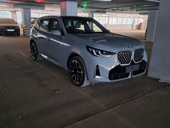 2025 BMW X3 Long 30L xDrive IV (G45/G48), серый, 7180000 рублей - вид 2