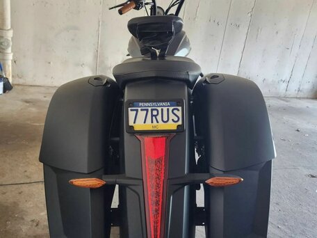 2013 Victory Cross Roads, чёрный, 1100000 рублей, вид 3