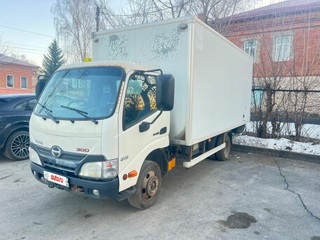 2013 Hino Series 300 (Dutro), белый, 1650000 рублей, вид 1
