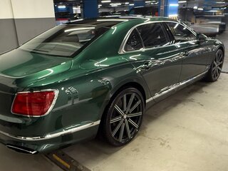2021 Bentley Flying Spur III, зелёный, 23800000 рублей, вид 3