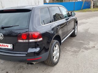 2008 Volkswagen Touareg I Рестайлинг, чёрный, 650000 рублей, вид 3