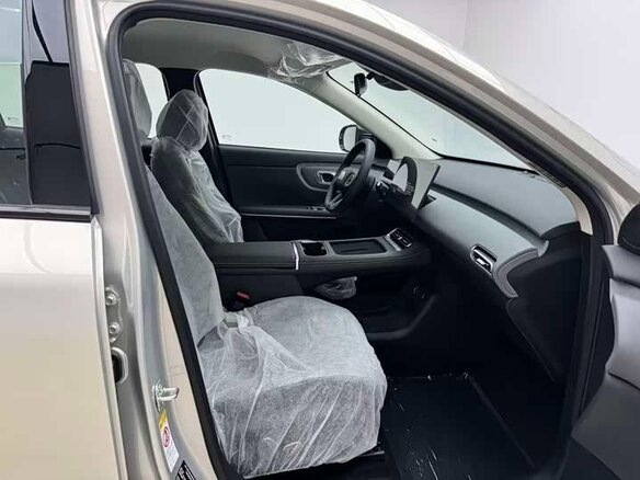 2026 Changan Qiyuan Q05 40.3 kWh II, серый, 2350003 рублей - вид 16