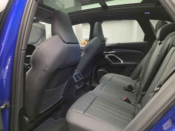 2026 Audi Q5 45 TFSI III (GU), чёрный, 9413940 рублей - вид 9