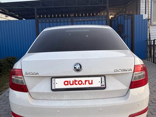 2014 Skoda Octavia III (A7), белый, 785000 рублей, вид 4