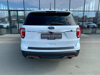 2019 Ford Explorer V Рестайлинг 2, белый, 2300000 рублей, вид 5