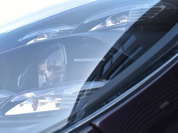 2018 Porsche Panamera Turbo II, фиолетовый, 7450000 рублей - вид 33