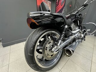 2012 Harley-Davidson V-Rod, чёрный, 2650000 рублей, вид 3