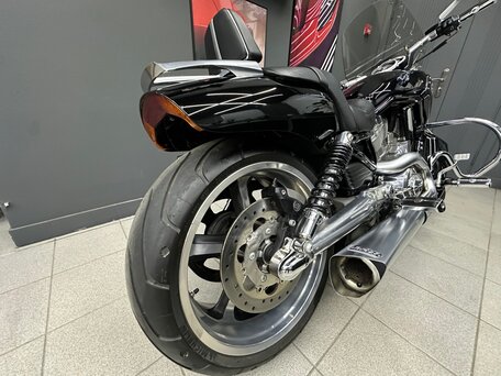 2012 Harley-Davidson V-Rod, чёрный, 2650000 рублей, вид 3
