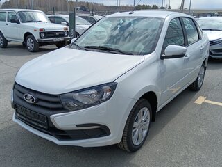 2026 Lada (ВАЗ) Granta I Рестайлинг, белый, 1188000 рублей, вид 4