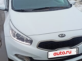 2014 Kia Ceed II, белый, 1050000 рублей, вид 3