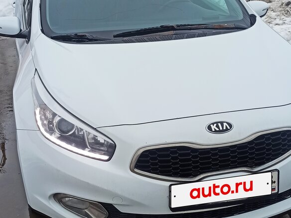 2014 Kia Ceed II, белый, 1050000 рублей - вид 2