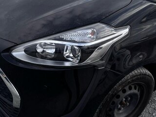 2021 Toyota Sienta II Рестайлинг, чёрный, 1600000 рублей, вид 3
