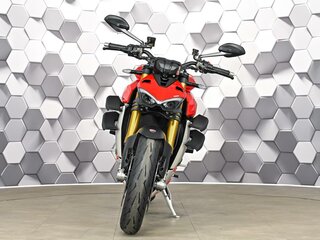 2021 Ducati Streetfighter V4, красный, 1849000 рублей, вид 5