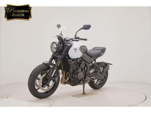 2026 Triumph Trident 660, белый, 1050000 рублей - вид 3