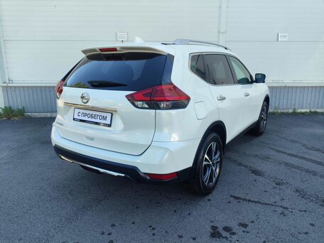 2019 Nissan X-Trail III Рестайлинг, белый, 2060000 рублей, вид 5