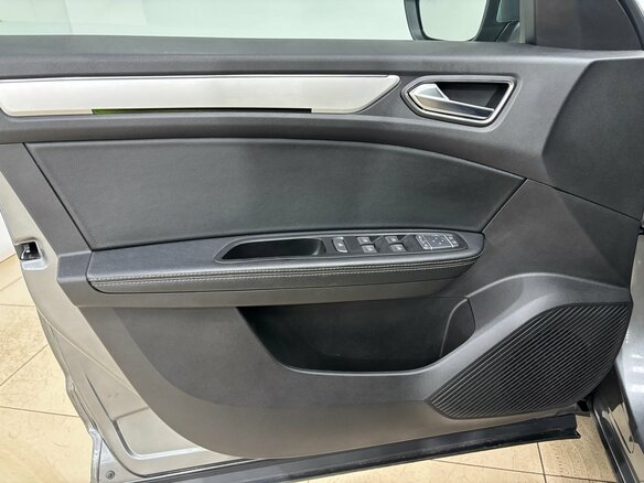 2021 Renault Arkana I, серый, 1465000 рублей - вид 6