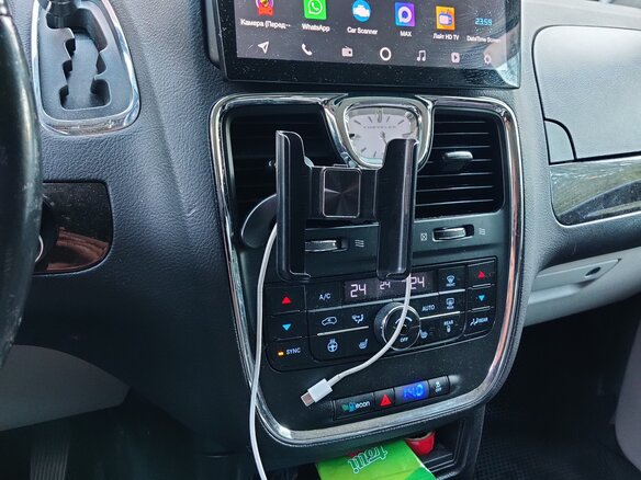 2008 Chrysler Voyager Grand V, чёрный, 2000000 рублей - вид 16