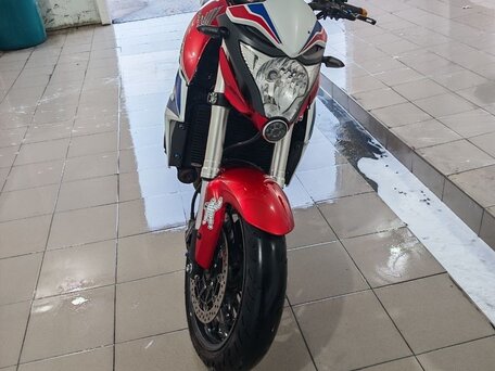2015 Honda CB 1000R, красный, 700000 рублей, вид 1