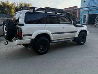 1995 Toyota Land Cruiser 80 Series Рестайлинг, белый, 3000000 рублей, вид 5