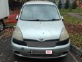 1999 Toyota FunCargo, серебристый, 300000 рублей