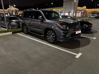 2014 Lexus LX 570 III Рестайлинг, серый, 6000000 рублей, вид 1