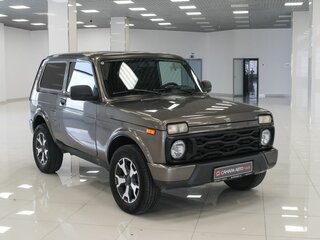 2019 Lada (ВАЗ) 2121 (4x4) Urban I Рестайлинг (2020), коричневый, 546000 рублей, вид 3
