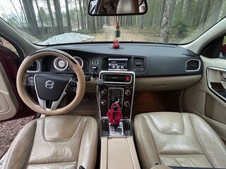2012 Volvo S60 II, красный, 750000 рублей, вид 5