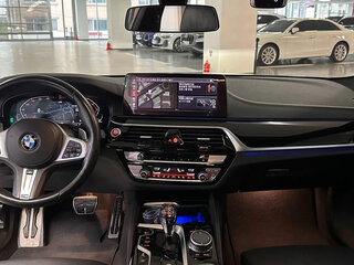 2021 BMW 5 серии 530i VII (G30/G31/G38) Рестайлинг, серебристый, 4264505 рублей, вид 4