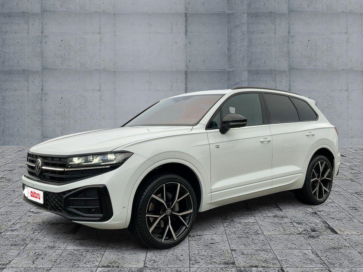 Открыть фотографии: Volkswagen Touareg III Рестайлинг