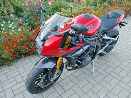 2023 Triumph Speed Triple, пурпурный, 2450000 рублей, вид 1