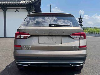 2022 Skoda Kamiq GT I (China Market), коричневый, 1590000 рублей, вид 5