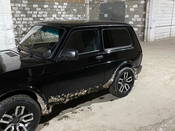 2019 Lada (ВАЗ) 2121 (4x4) I Рестайлинг, чёрный, 790000 рублей - вид 8