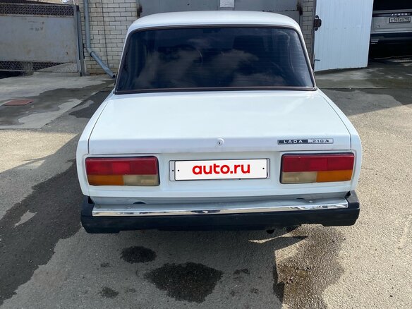 2004 Lada (ВАЗ) 2107, белый - вид 1