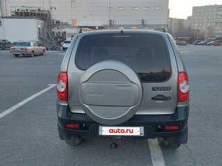 2012 Chevrolet Niva I Рестайлинг, серый, 490000 рублей, вид 4