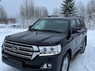 2016 Toyota Land Cruiser 200 Series Рестайлинг 2, чёрный, 8000000 рублей, вид 1