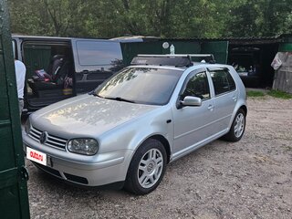 2002 Volkswagen Golf IV, серебристый, 390000 рублей, вид 1