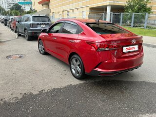 2021 Hyundai Solaris II Рестайлинг, красный, 1500000 рублей, вид 5