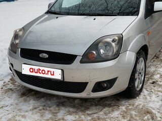 2007 Ford Fiesta Mk5, серебристый, 370000 рублей, вид 1