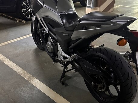 2012 Honda NC 700X, серебристый, 550000 рублей, вид 5