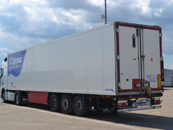 2012 Schmitz Cargobull SKO, белый, 2500000 рублей - вид 2