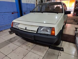 1988 Lada (ВАЗ) 2109, белый, 380000 рублей, вид 3