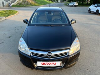 2010 Opel Astra H Рестайлинг, чёрный, 590000 рублей, вид 2