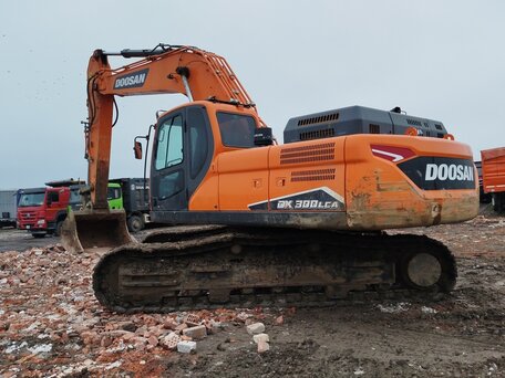 2023 Doosan DX300LCA, оранжевый, 11542500 рублей, вид 4