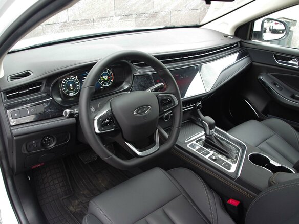 2024 Omoda S5, белый, 2100000 рублей - вид 5