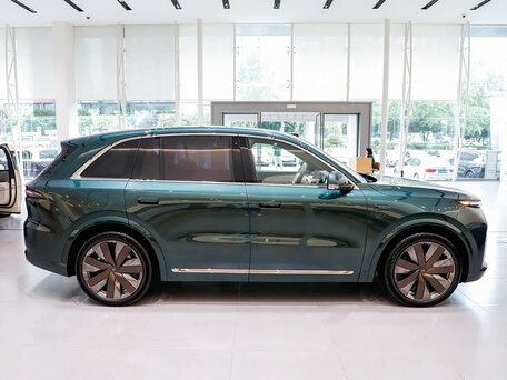 2026 Li Auto (Lixiang) L8 II, зелёный, 10090000 рублей, вид 5
