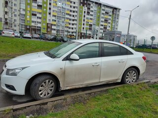 2012 Chevrolet Cruze I, белый, 900000 рублей, вид 4