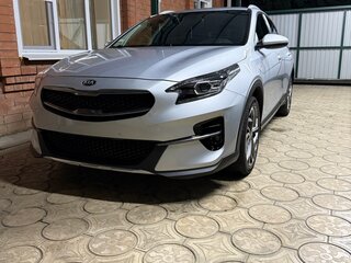 2020 Kia XCeed I, серебристый, 2100000 рублей, вид 1
